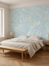 Papier peint panoramique Pivoines ton sur ton posé au mur, vue 3