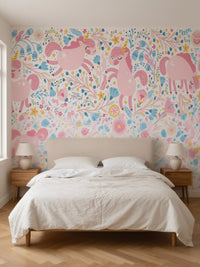 Papier peint panoramique Licornes posé au mur, vue 3
